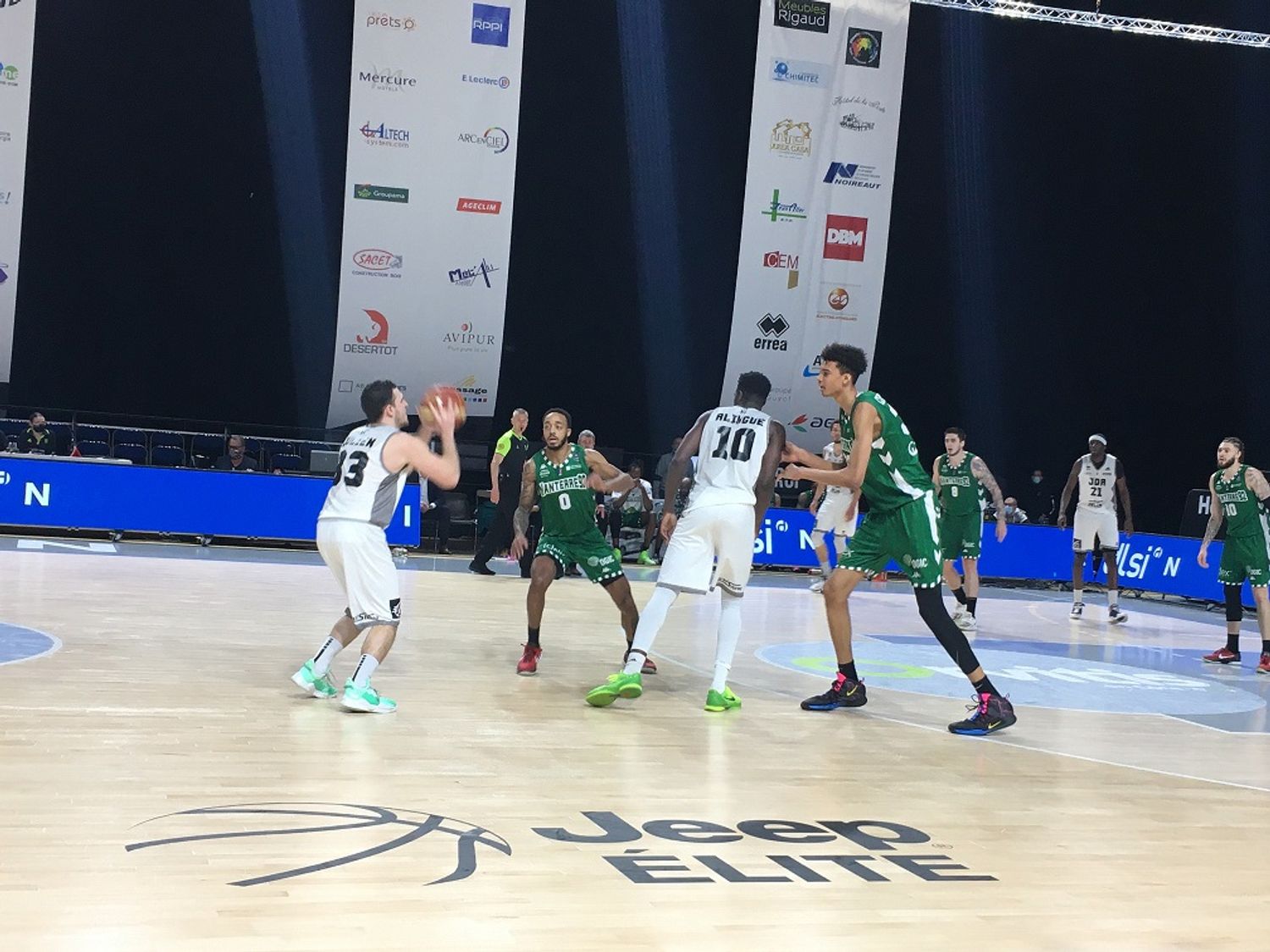 Les basketteurs dijonnais se sont inclinés ce mardi soir face à Pau Orthez
